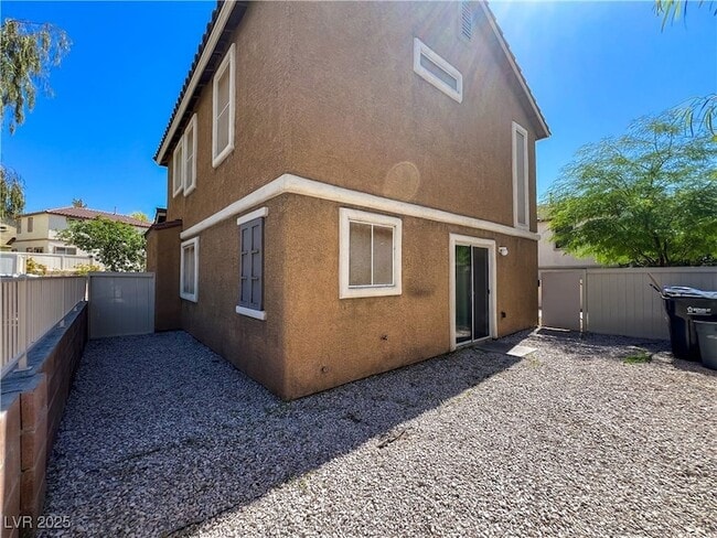 Building Photo - 1995 Sundown Canyon Dr