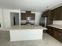 Building Photo - 26149 Park Ave