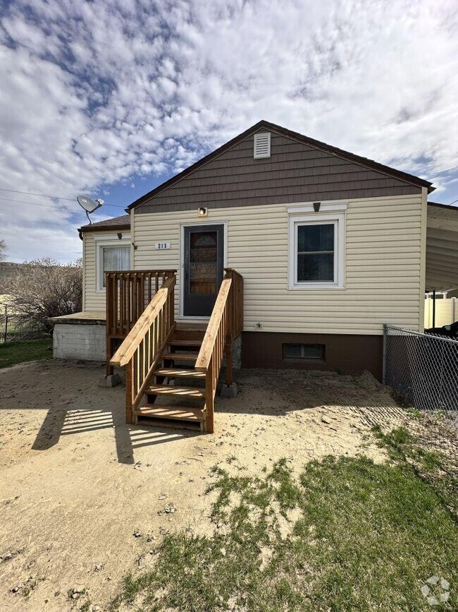 Building Photo - 2 bedroom in Billings MT 59101