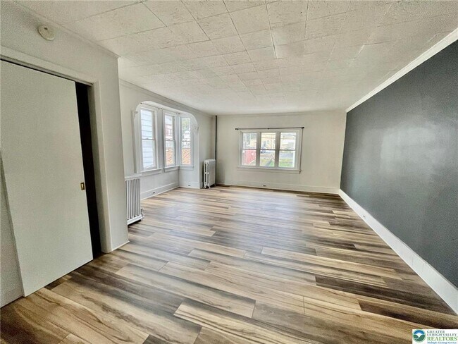 Building Photo - 12 E Pennsylvania Ave