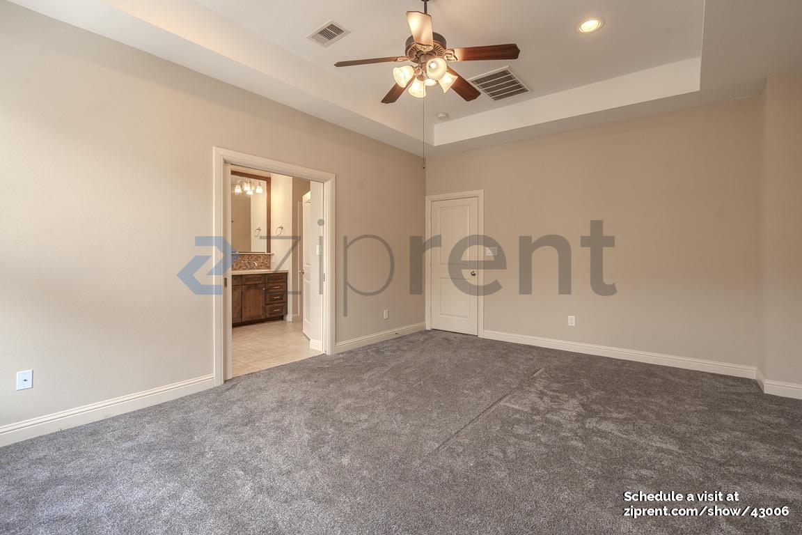 Building Photo - 5213 Eigel St