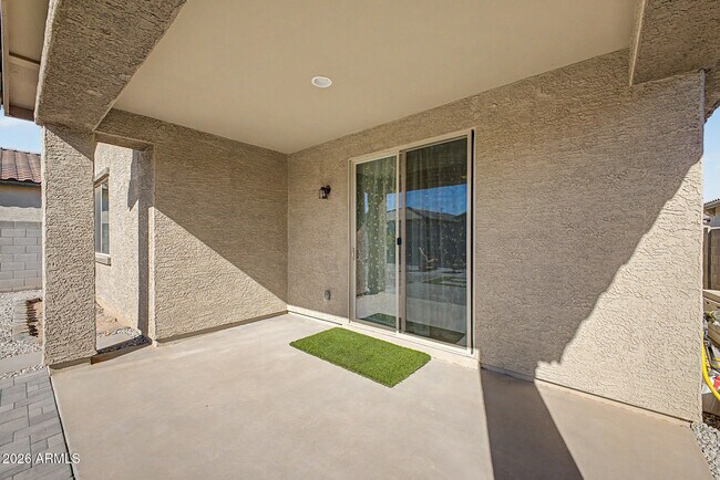 Building Photo - 12506 N 174th Dr