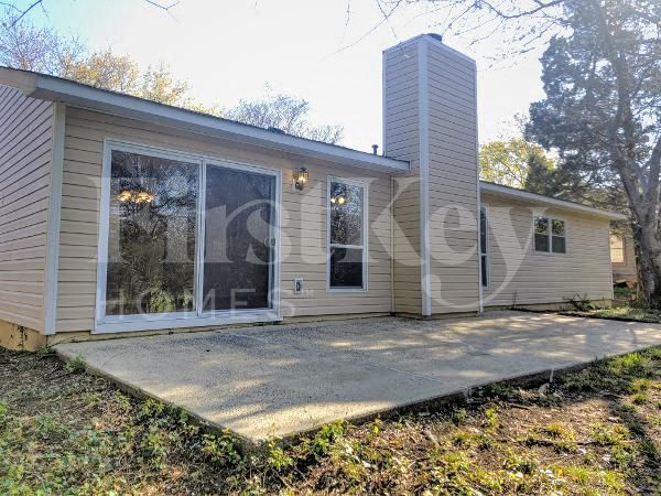 Building Photo - 11038 Vista Haven Dr