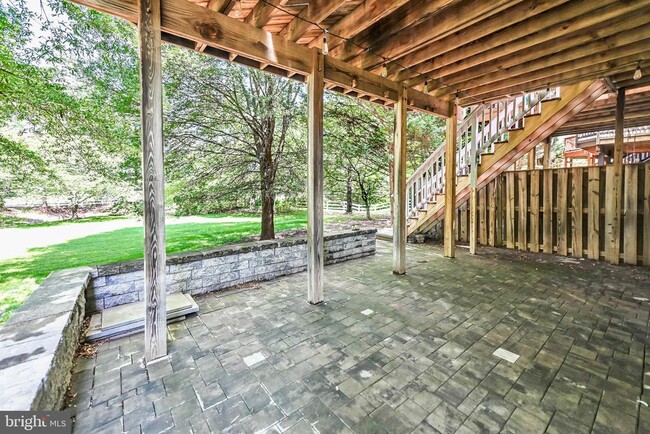 Building Photo - 21371 Hansberry Terrace
