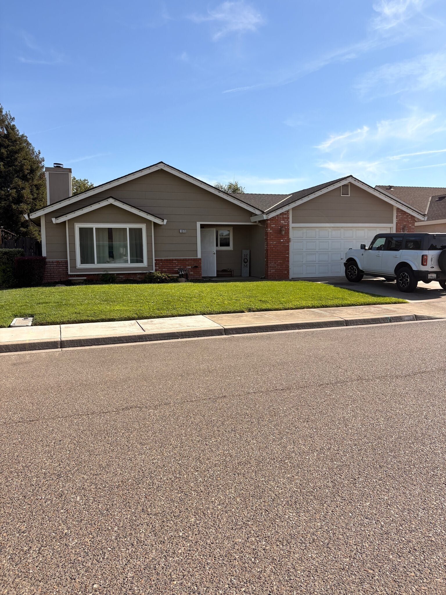 Building Photo - 1070 Berea Dr