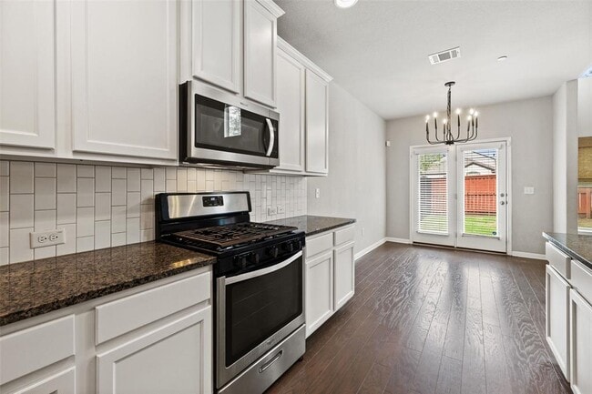 Building Photo - 1615 Airedale Rd