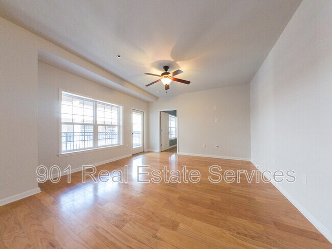 Primary Photo - 665 Tennessee St