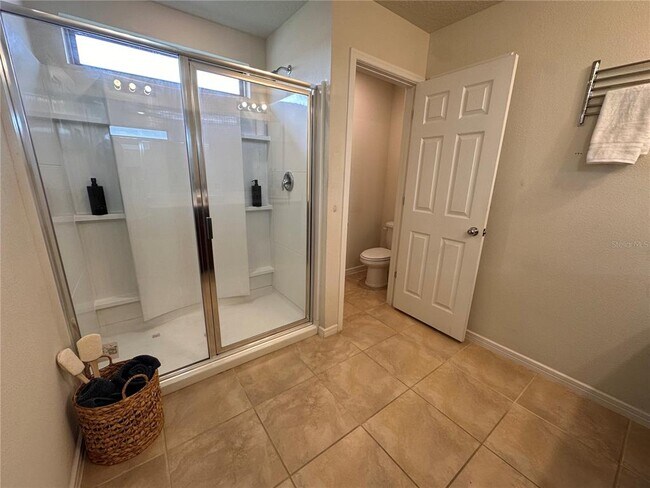 Building Photo - 630 Citrus Isle Blvd