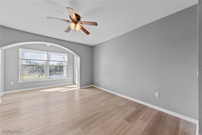Building Photo - 23680 Walden Center Dr