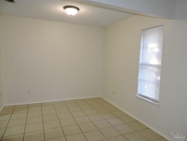 Building Photo - 3145 Cedarwood Village Ln