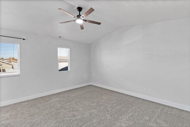 Building Photo - Stylish & Move-In Ready Homes in the Desir...