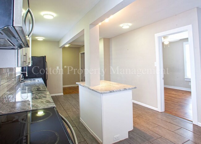 Building Photo - 3BR/2BA Great Location Downtown Wilmington Near Castle St - $1,750/month, pet friendly!*