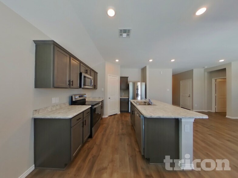 Building Photo - 3612 Skelton St