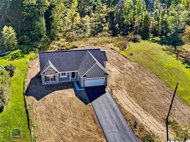 Building Photo - 1119 Wall Rd