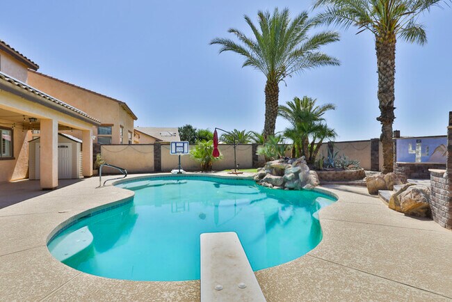 Building Photo - 36269 W Cartegna Ln