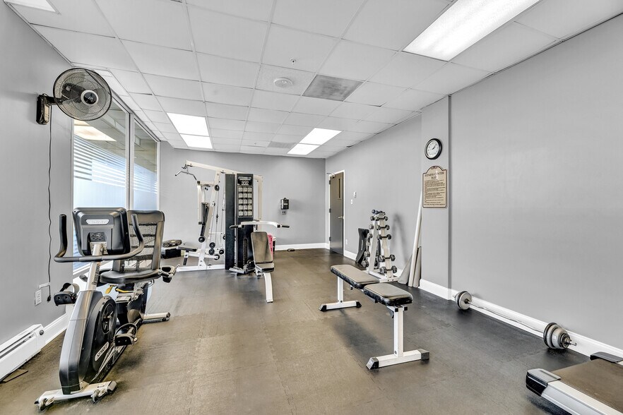 24/7 Fitness room. - 28 Allegheny Ave