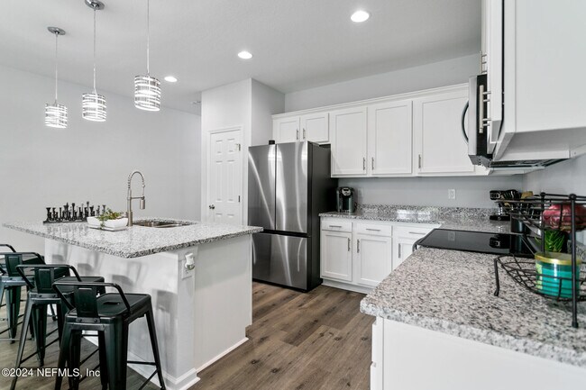 Building Photo - 6133 Catawissa Ct