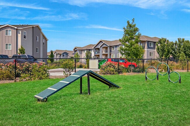 Building Photo - *Entrata Farms in Meridian