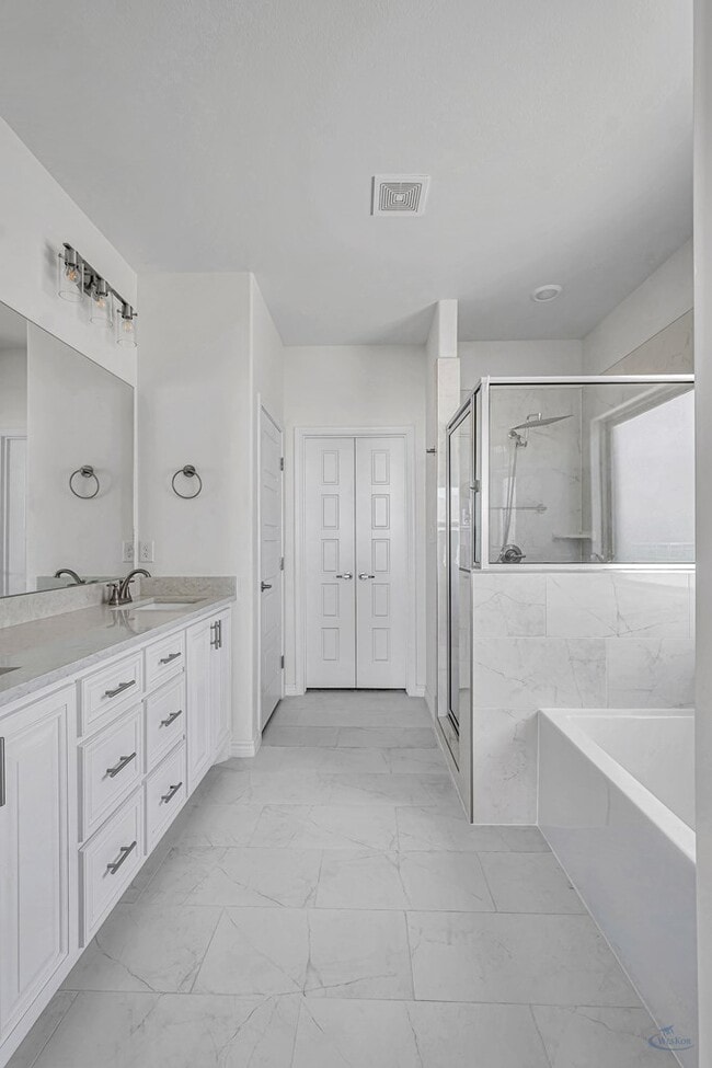 Building Photo - 1813 Wrigley Dr