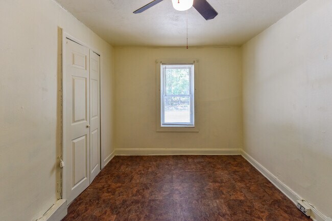 Building Photo - 6850 Strand Ave