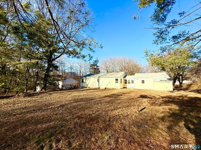 Building Photo - 275 Dayton Rd