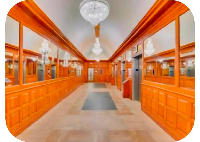 Building Photo - 5445 Collins Ave
