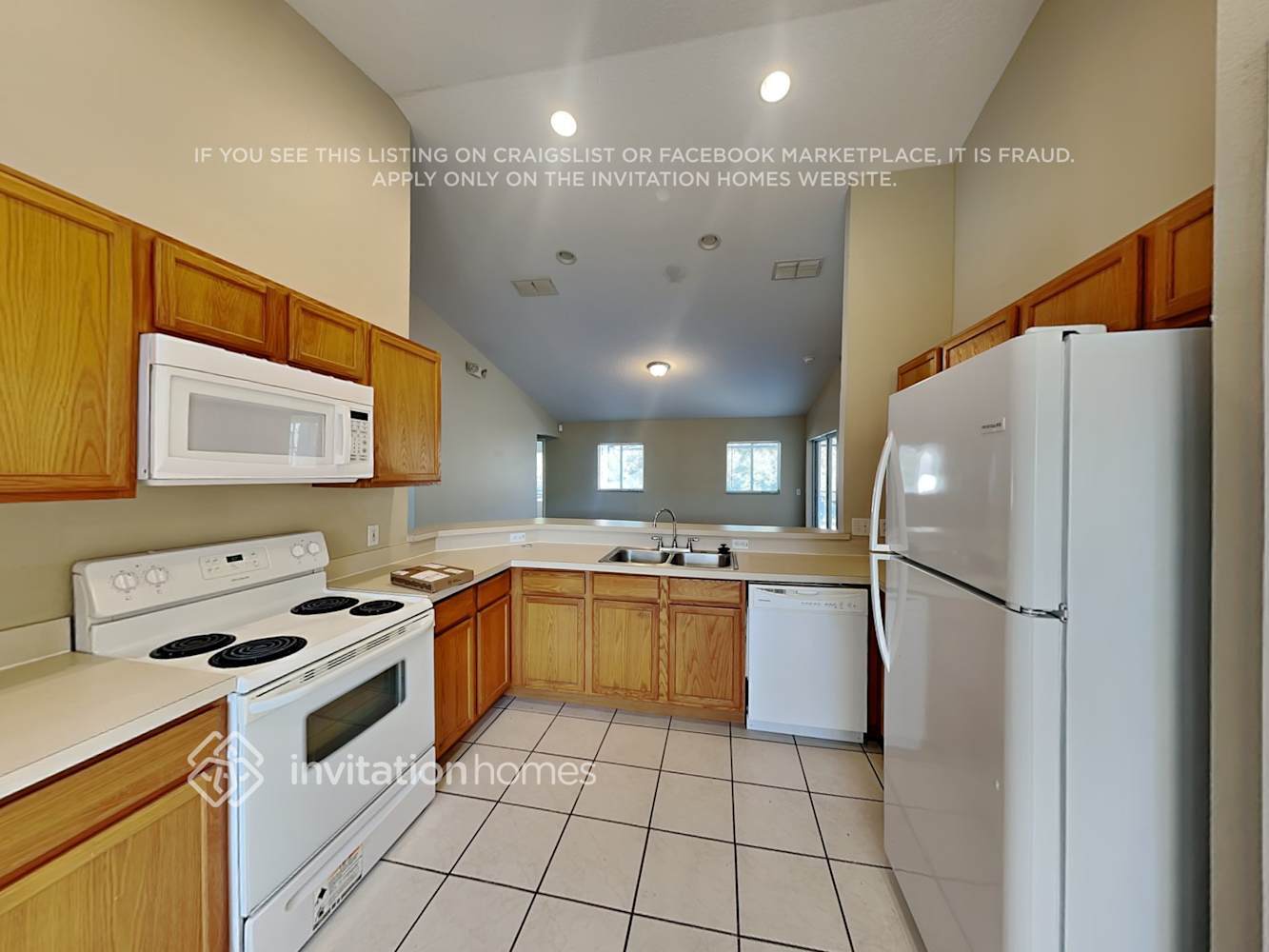 Building Photo - 312 Hillcrest Dr