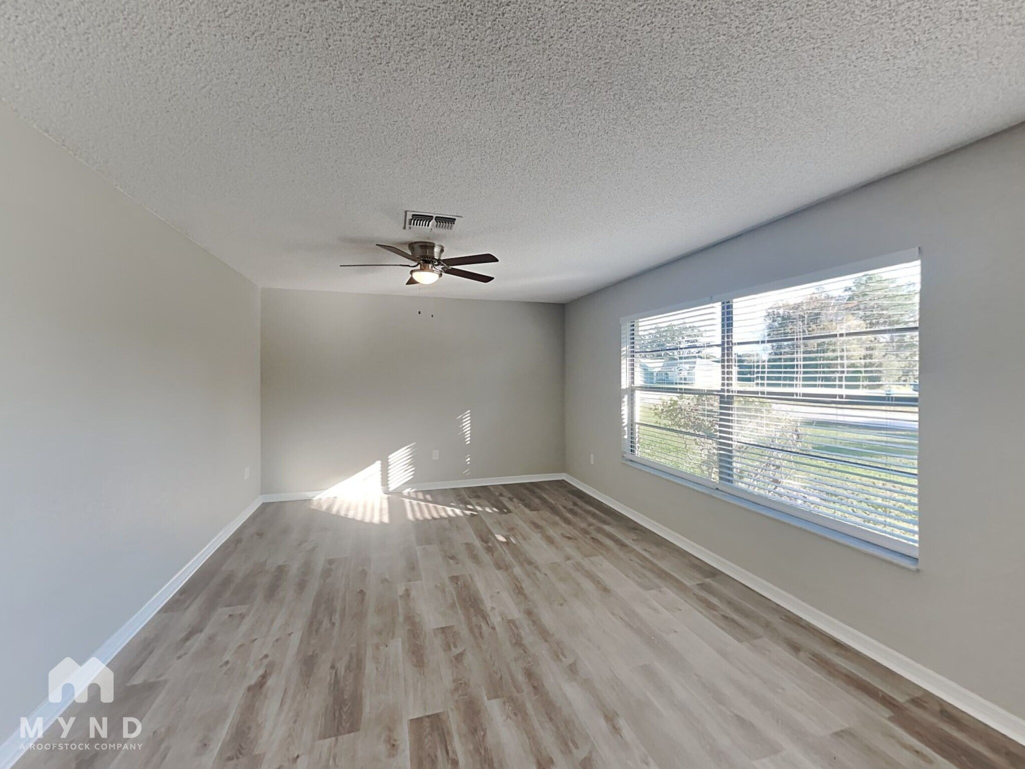 Building Photo - 10327 Lansfield St