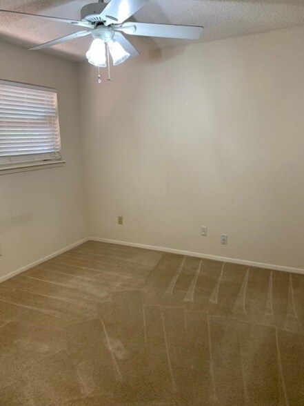 Building Photo - 3314 81st St