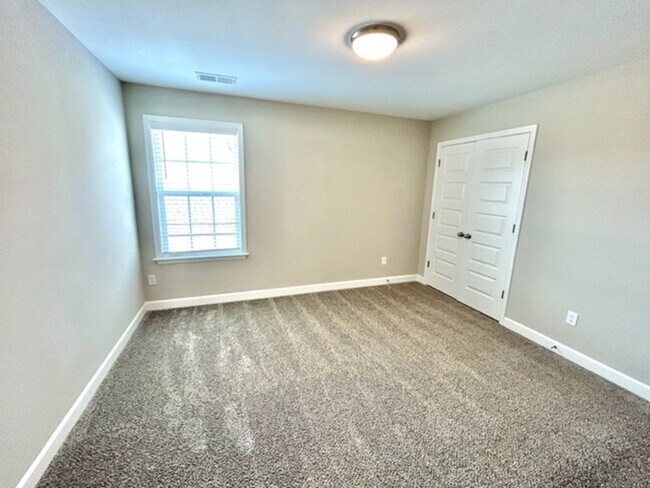 Building Photo - KennesawDr8753