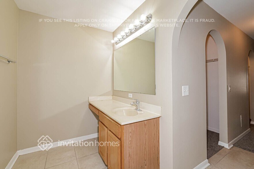 Building Photo - 1249 Stonewater Cir