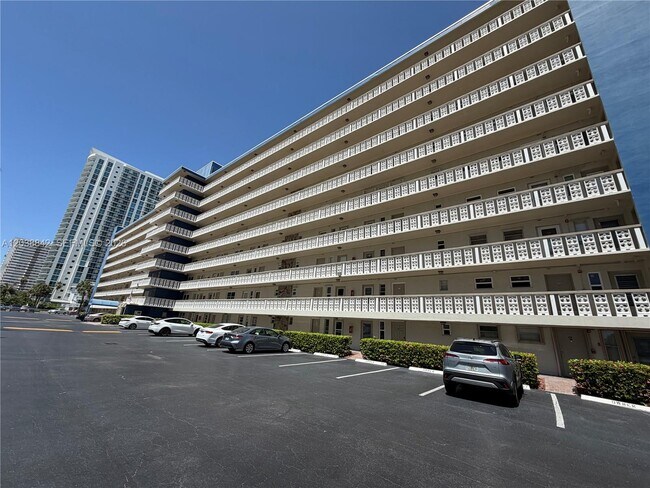 Building Photo - 1893 S Ocean Dr