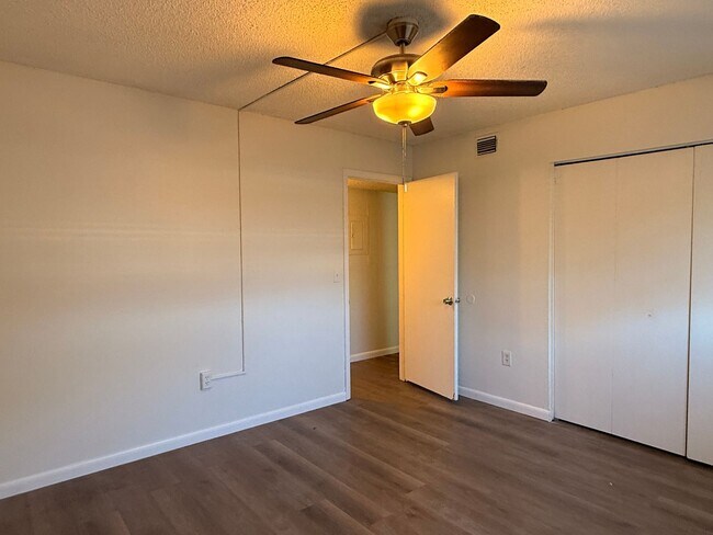 Building Photo - 2/2 Condo In Altamonte Springs