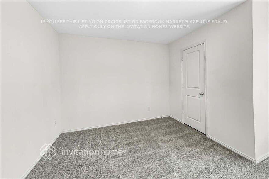 Building Photo - 5423 Longshadow Dr