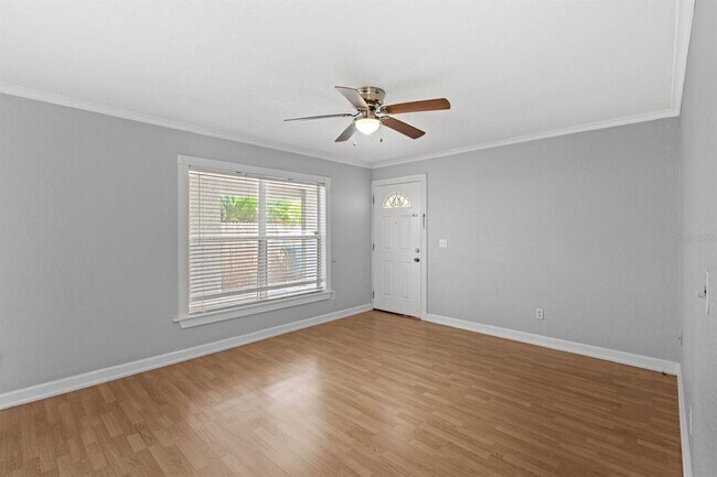 Building Photo - 126 Page St