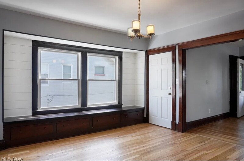 Building Photo - 4225 W 49th St