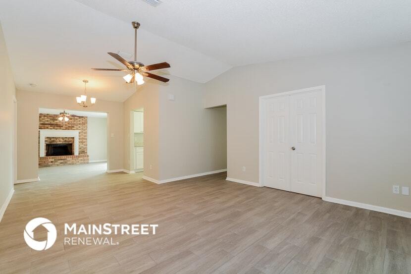 Building Photo - 8734 Brackenwood Dr