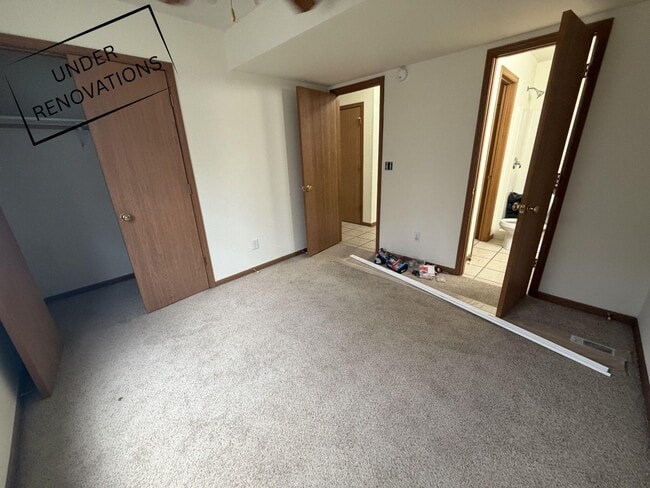 Building Photo - 1604 Citadel Dr