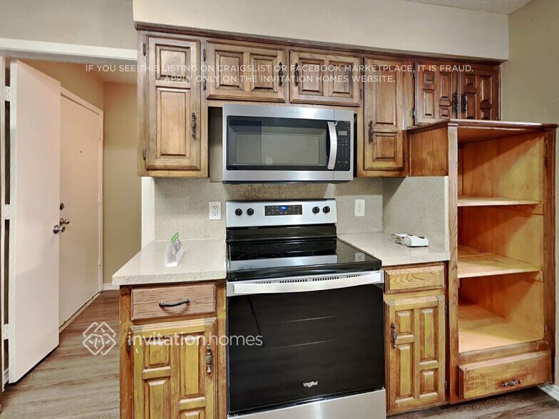 Building Photo - 7318 Elderberry Ln