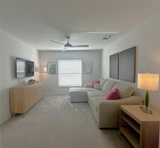 Building Photo - 14221 Heritage Landing Blvd