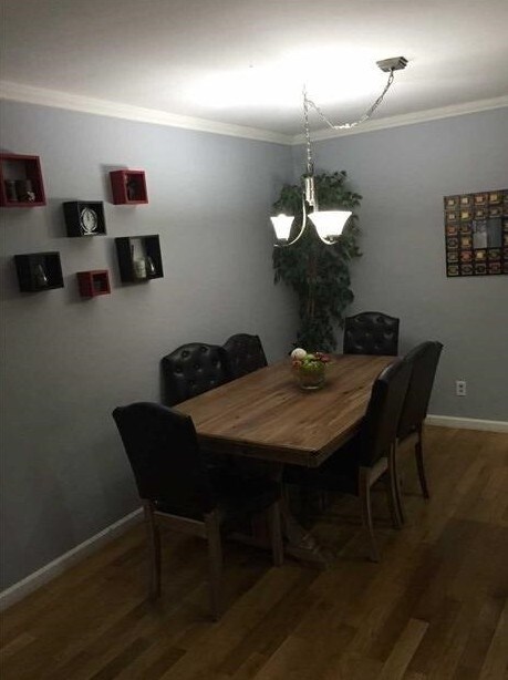 Building Photo - 85-25-85-75 75th St