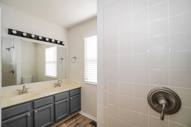 Building Photo - 873 Hurlock Ln