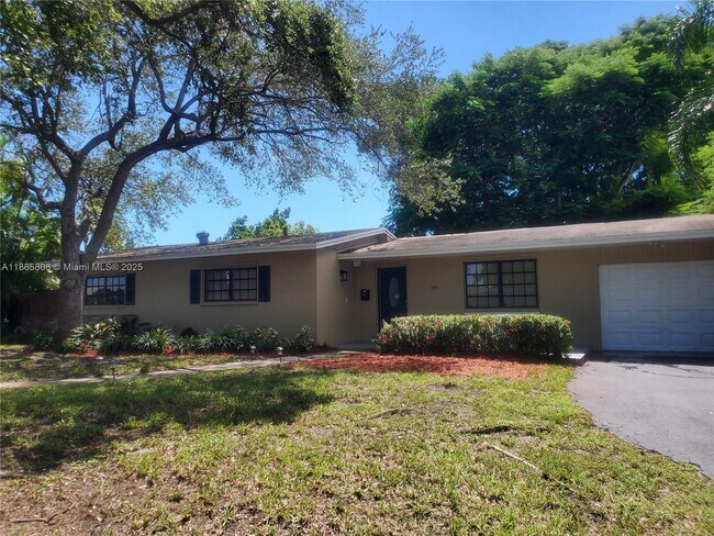 Building Photo - 9400 SW 180th St