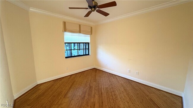 Building Photo - 9615 Halyards Ct