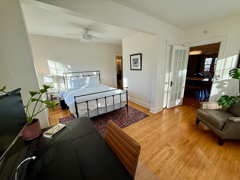 Building Photo - 3532 Humboldt Ave S