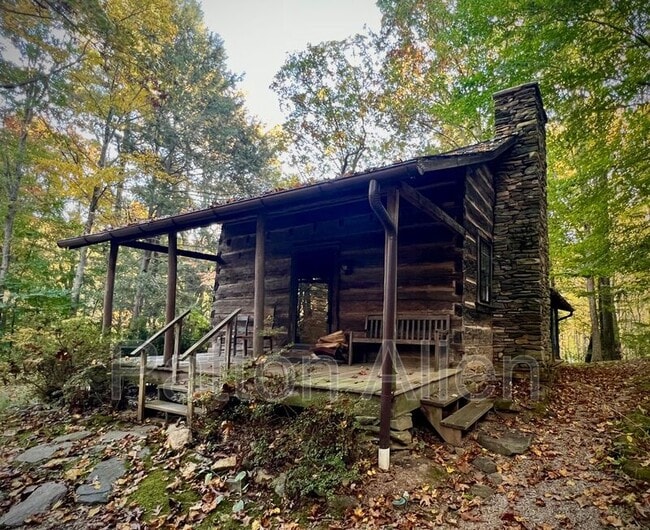 Building Photo - 575 Beaverdam Rd