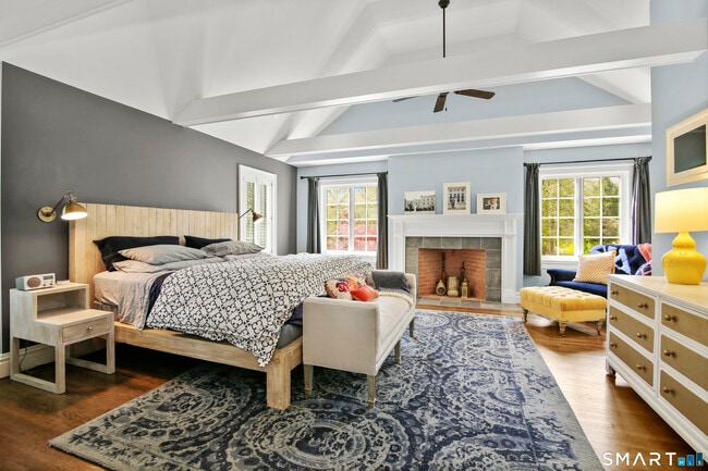 Building Photo - 14 Winslow Ln