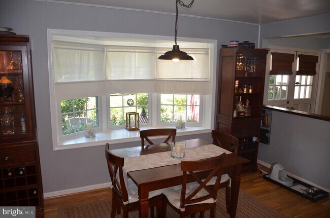 Building Photo - 8705 Yardley Dr