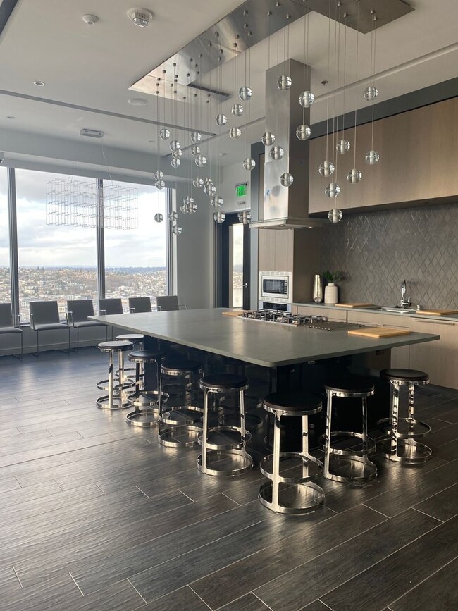 Building Photo - Cool Studio Condo in Iconic Nexus Building...