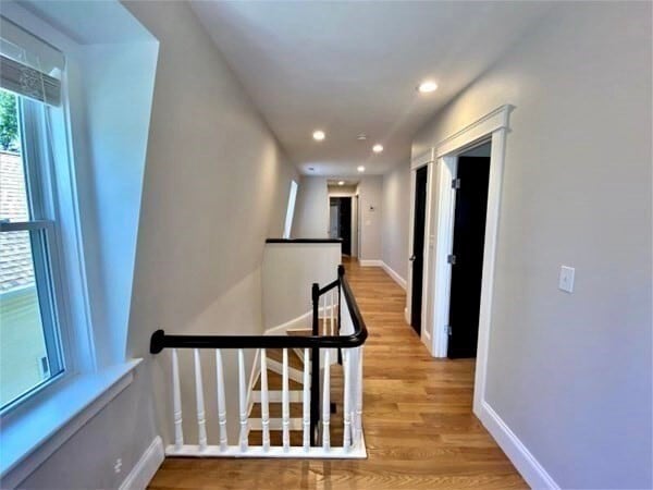 Building Photo - 9 Sherman St